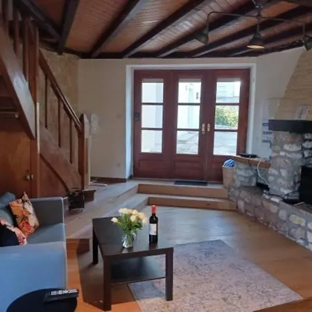 Centre - Private Near Chateau * ז'ונזאק